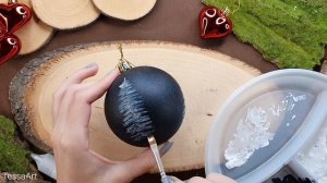 Роспись новогодних шаров. 2 простых варианта декора