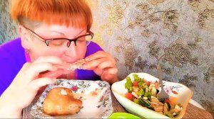 Гузки индейки и салатВремя жрать а мы не жралиРусски.mp4