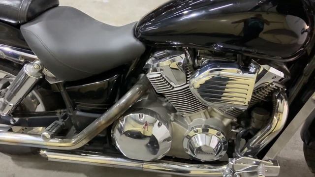 Honda VTX1800C 2002 г черный смотреть онлайн