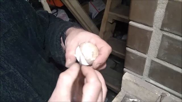 Небольшая поделка из деревянного яйца смотреть онлайн