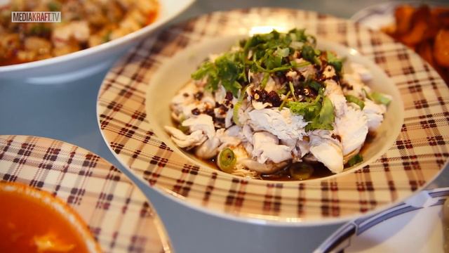 Taste Testing Chinese Food - Homemade [Kult America]