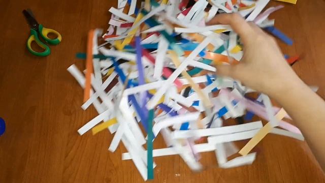 Новогодняя гирлянда I Цепочка из цветной бумаги смотреть онлайн