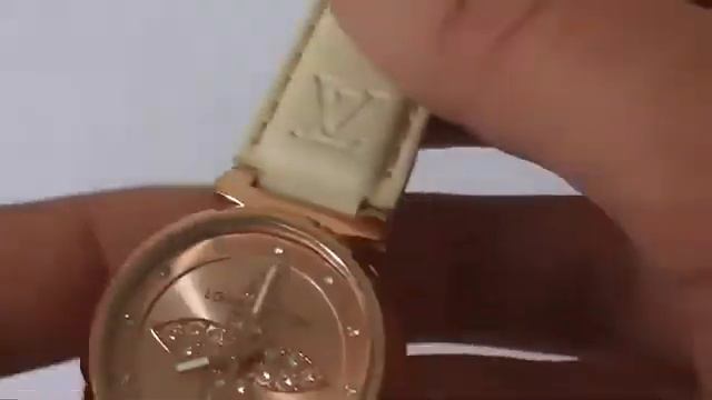 Louis Vuitton  Женские наручные кварцевые часы Луи Витон