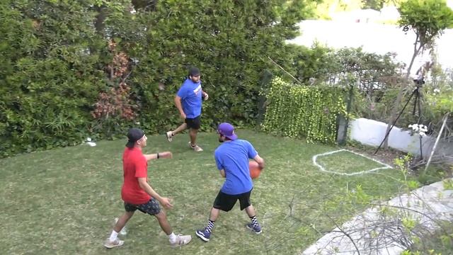 I MAKE BACK-TO-BACK 4-POINTERS! | On-Season Grassketball Series | Game 3 смотреть онлайн