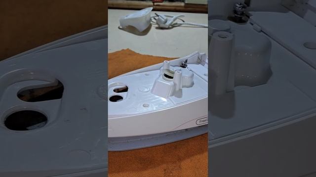 утюг Braun внутри смотреть онлайн