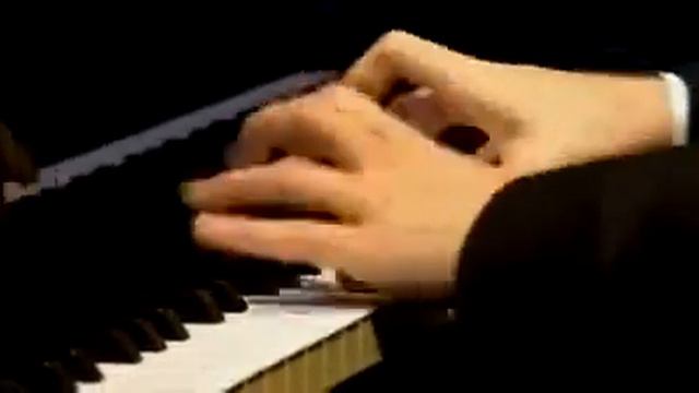 Rafał Blechacz plays Liszt Gnomenreigen S.146 смотреть онлайн