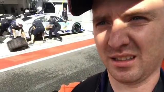 СУПЕР БЫСТРЫЙ ШИНОМОНТАЖ DTM смотреть онлайн
