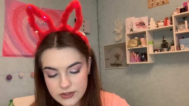 Подарки на день рождения ! / обзор косметики , косметика из Золотого яблока /подарки от подруг?❄️ смотреть онлайн