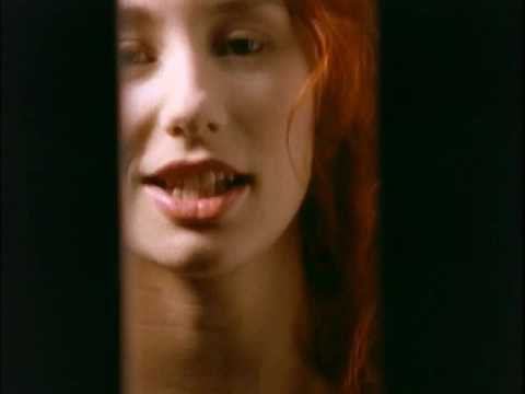 Tori Amos - Crucify