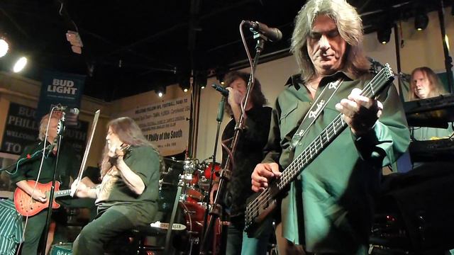 Former Kansas violinist Robbie Steinhardt Dust in the Wind Tampa, FL 2-3-2018 смотреть онлайн