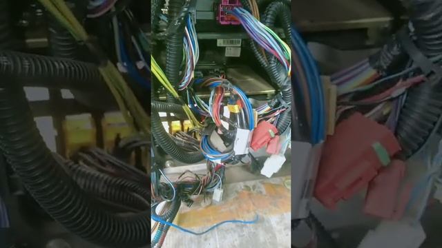 howo truck electrical troubleshooting/Dongskie tech official смотреть онлайн