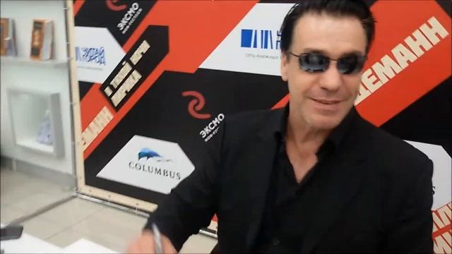 Автограф-сессия Тилля Линдеманна смотреть онлайн