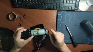 Шуруповерта Deko 16(20)V. Разбираем и смотрим, что у него внутри.