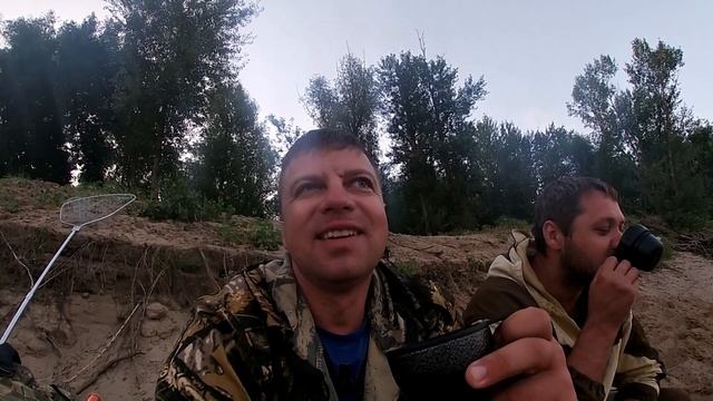 РЫБАЛКА НА АХТУБЕ . Астраханская область . Разведка новых мест !!! смотреть онлайн