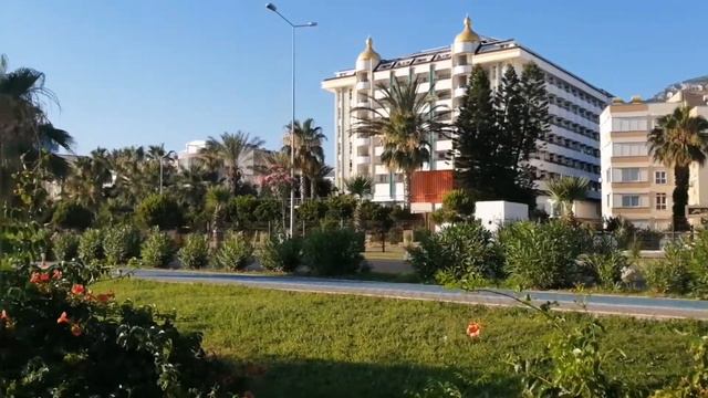 ВЕЧЕРНИЙ МАХМУТЛАР 4 ИЮЛЯ. ТУРЦИЯ 2022Г. смотреть онлайн