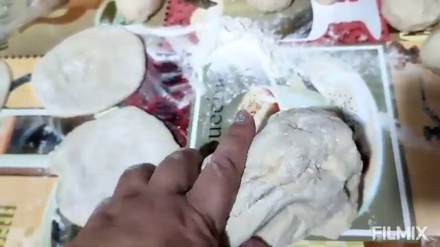 ПИРОЖКИ постные ( тесто мука +вода ) ( начинка капуста квашенная+ картофель) смотреть онлайн