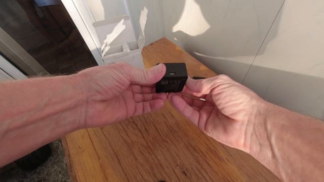Распаковка набора DJI Osmo Action Part 6 Charging Kit смотреть онлайн