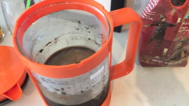 HOW TO: ICED COFFEE AT HOME COLD BREW RECIPE смотреть онлайн