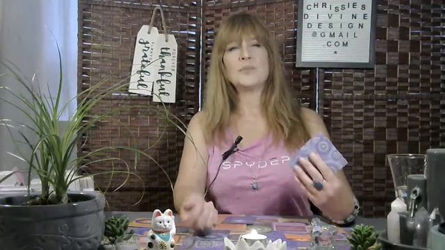 Libra September 2022 tarot reading, Spirit has a message смотреть онлайн