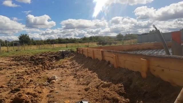 Забивные сваи или монолитная плита? Как правильно вязать арматуру? смотреть онлайн