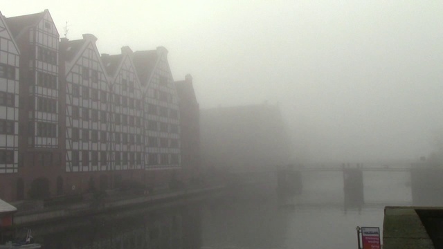 Gdańsk we mgle смотреть онлайн