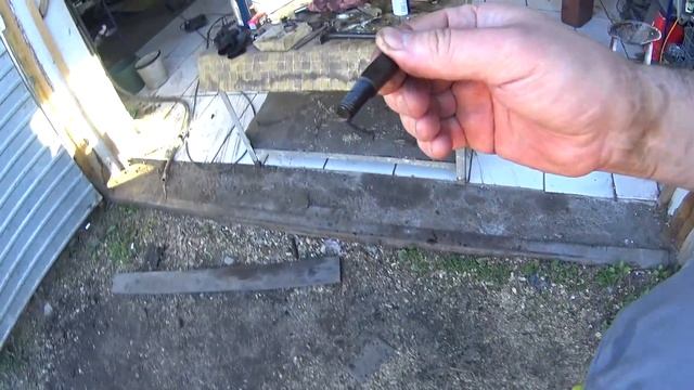 ГАЗЕЛЬ... Балку снял, шкворни подгоняю. Часть вторая. "Боль". смотреть онлайн