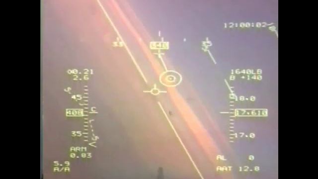 T-38 vs F-22 смотреть онлайн