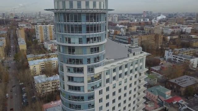 Light Tower, Лефортовский вал 15/3 смотреть онлайн