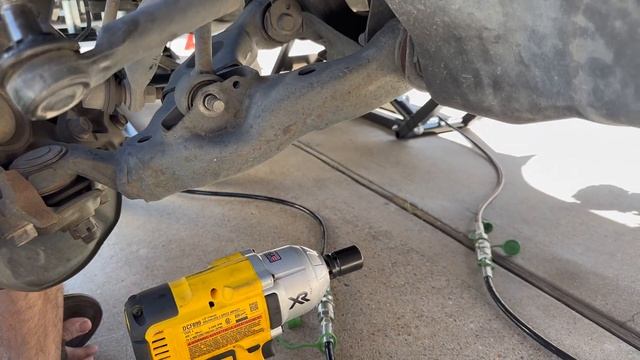 TOYOTA 4 RUNNER BUILD PART 1 | NEW WHEELS AND TIRES + MORE! смотреть онлайн