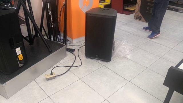 RCF Art 915-A (Exelente Fidelidad Y Potencia