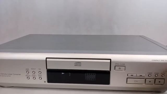 SONY CDP-XE500 смотреть онлайн