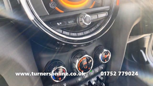 2016 (66) MINI Convertible 1.5 Cooper D смотреть онлайн
