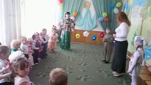 "Пирожок мы подарим маме"  . Группа раннего развития "Солнышко" 2017г.