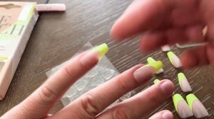 Как Наклеить Накладные Ногти Без Клея?Сегодня неоновый френч✅