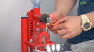 Первый в России обзор на голландский РУЧНОЙ маслопресс Piteba. Учимся отжимать масло