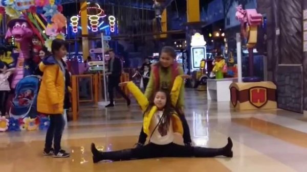 Видео наоборот "Reverse"