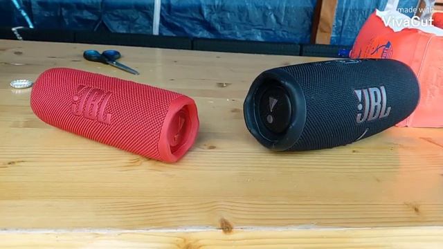 Jbl charge 5 vs Jbl flip 6 Sound/Bass test смотреть онлайн