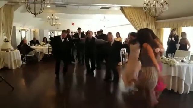 SOUTHAMPTON GREEK BOUZOUKI WEDDING BAND GREEK DANCES GREEK SINGER STAN WIEST MUSIC (631) 754-0594 смотреть онлайн