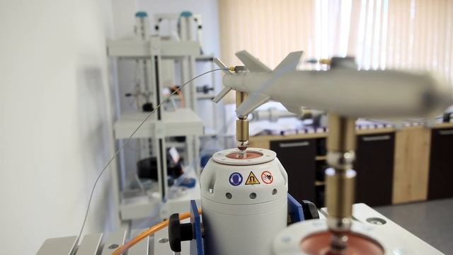 Обзор учебного стенд вибрационных испытаний компании PTG смотреть онлайн