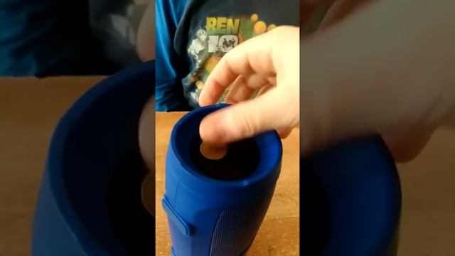 Очень мощная колонка смотреть онлайн