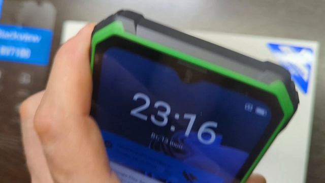 Blackview BV7100 распаковка и обзор мощного БРОНЕСМАРТФОНА смотреть онлайн