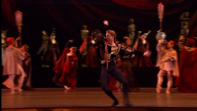 ROMEO AND JULIET At Bolshoi Theatre (05.12.2013) - Act I