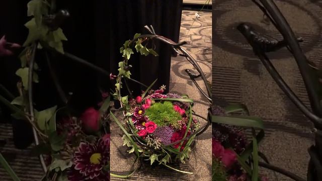Personalizing your style down the aisle wedding program at Great Lakes floral Expo in Michigan. смотреть онлайн