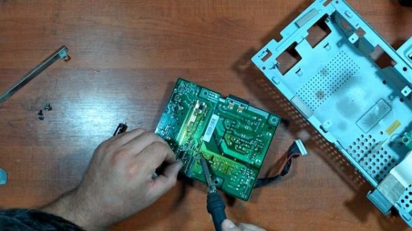 Problem with backlight on monitor Samsung SyncMaster 943NW.