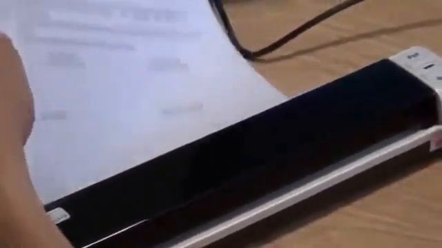 Máy scan plustek S410, Máy scan cầm tay nhỏ gọn cho người hay đi lại смотреть онлайн