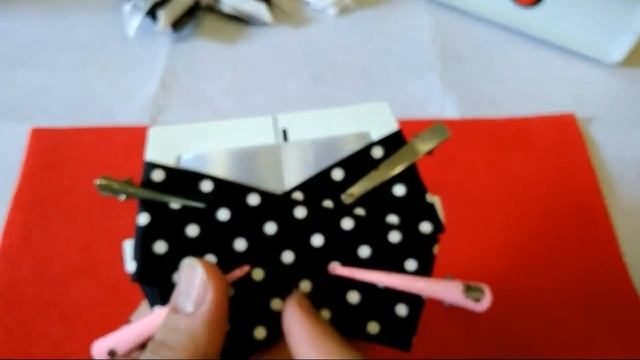 Школьные банты с розочкой/Arcos de escola com uma rosa смотреть онлайн