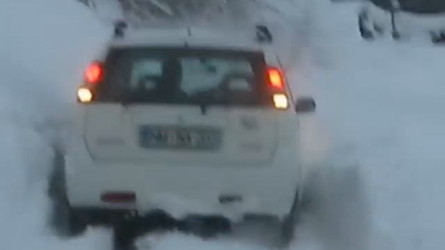 SUZUKI IGNIS 4WD ON SNOW смотреть онлайн