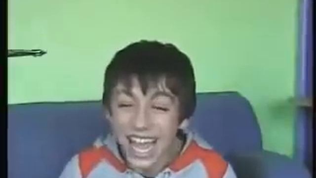 Он смеётся как осёл смотреть онлайн