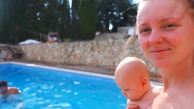 VLOG: ОТПРАВИЛИ ОТМЕЧАТЬ! 15.08.22 смотреть онлайн