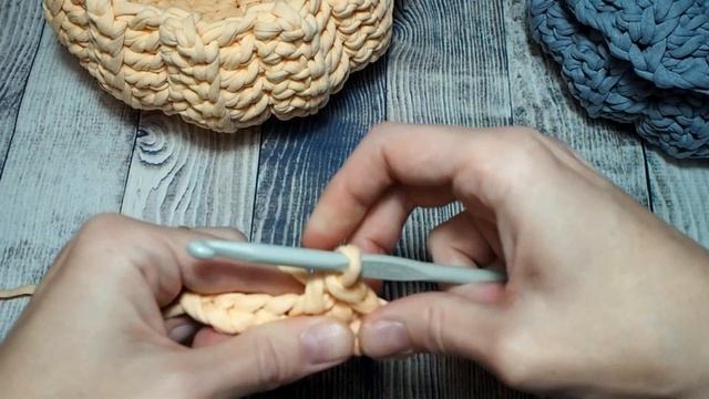Корзинка тыква из трикотажной пряжи крючком. Crochet Basket